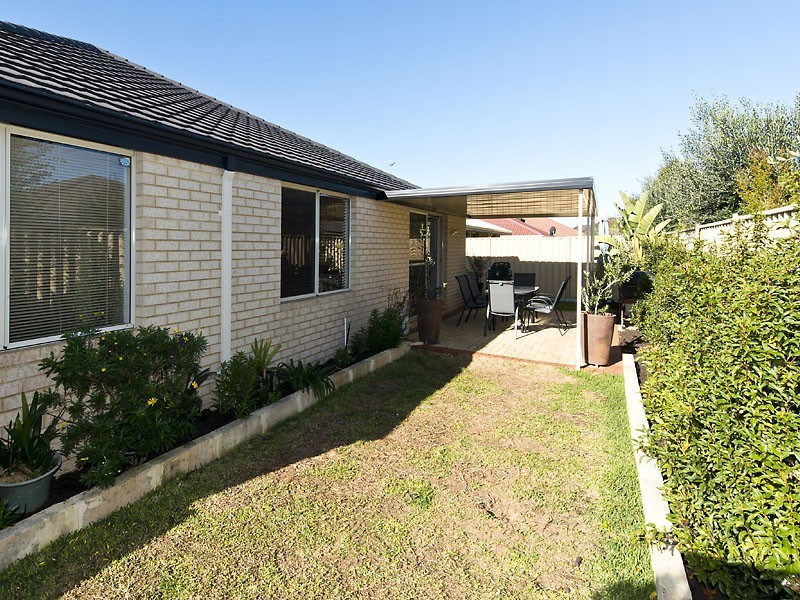 31 Urquhart Court, Canning Vale WA 6155