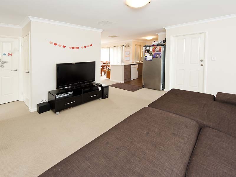 2 Casablanca Avenue, Southern River WA 6110