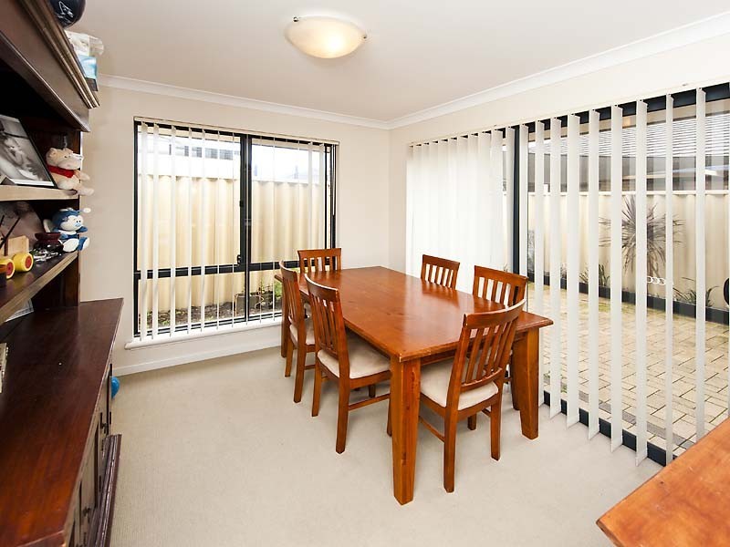 2 Casablanca Avenue, Southern River WA 6110