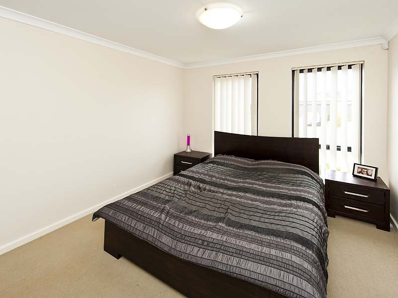 2 Casablanca Avenue, Southern River WA 6110