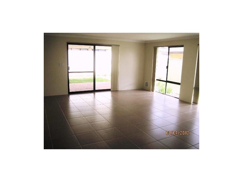 2 Bunratty Link, Canning Vale WA 6155