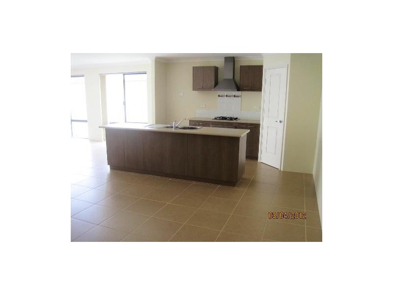 2 Bunratty Link, Canning Vale WA 6155