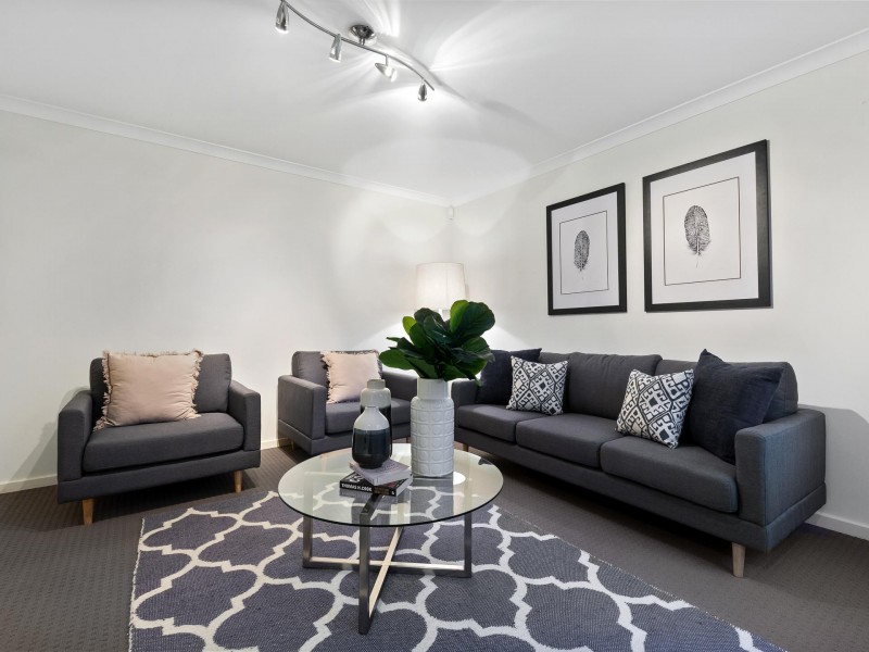 13 Bartlett Way, Canning Vale WA 6155