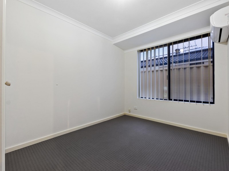 13 Bartlett Way, Canning Vale WA 6155