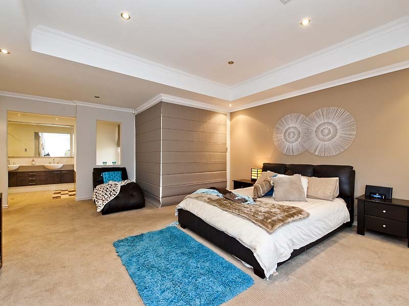 10 Fridayhill Drive, Southern River WA 6110