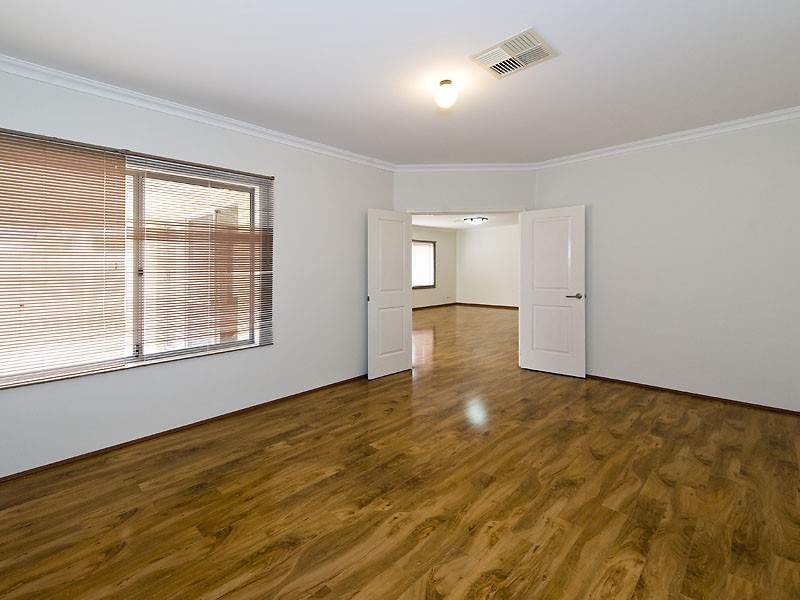 4 O’Connor Loop, Canning Vale WA 6155