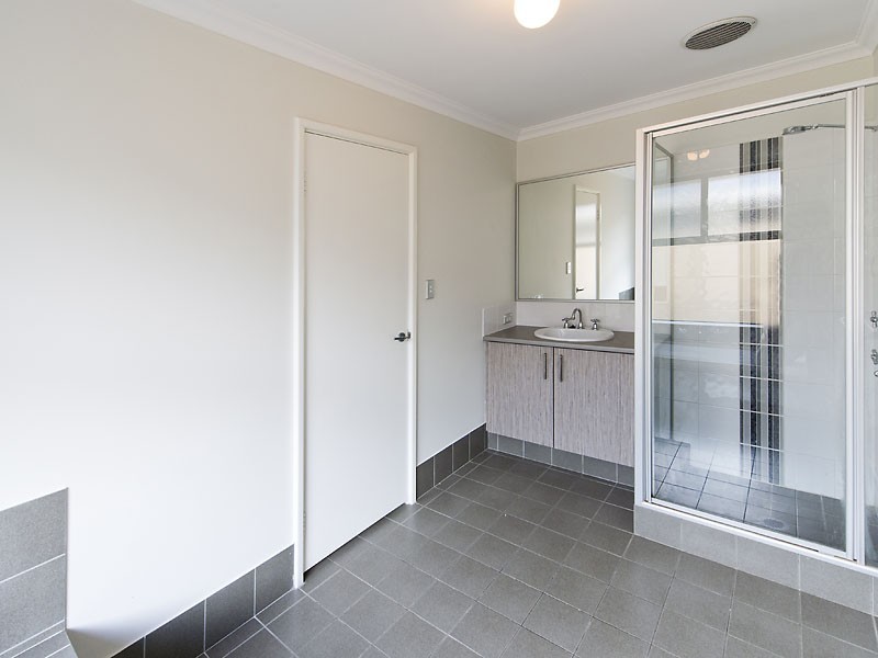4 O’Connor Loop, Canning Vale WA 6155