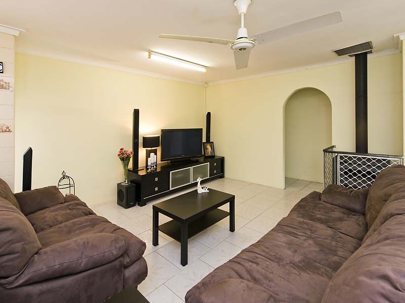10 Dene Court, Gosnells WA 6110