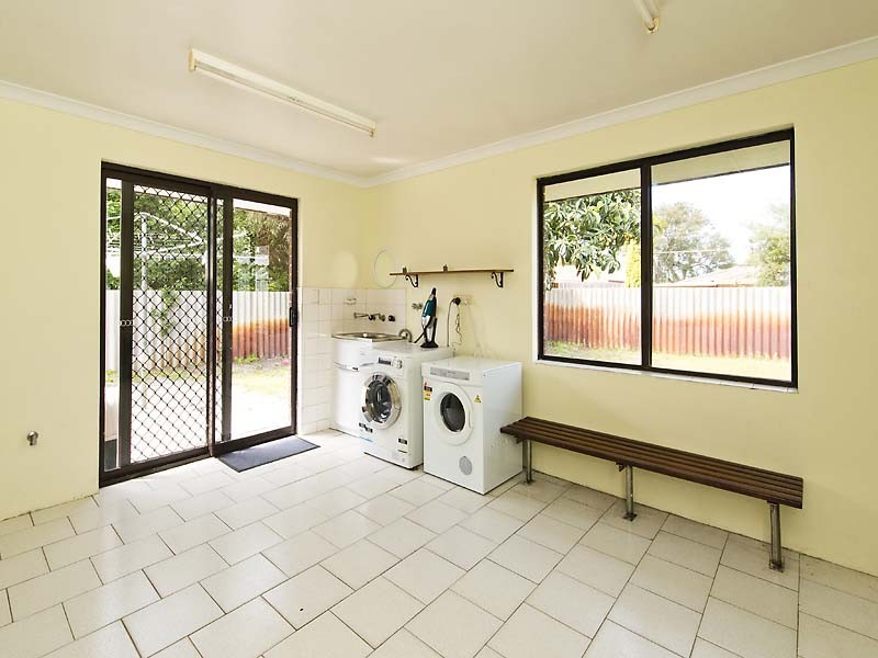 10 Dene Court, Gosnells WA 6110
