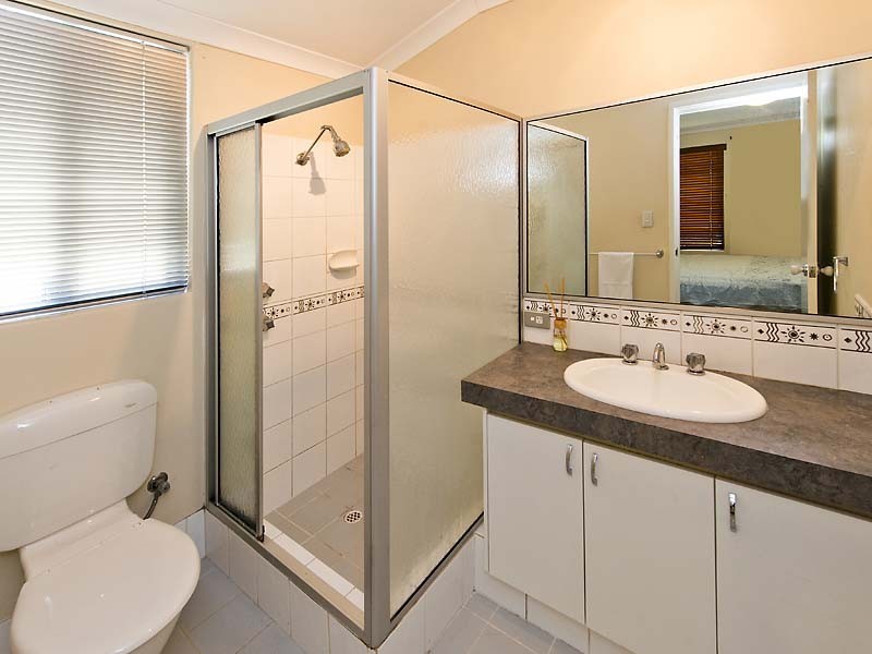 15 Ruby Avenue, Langford WA 6147