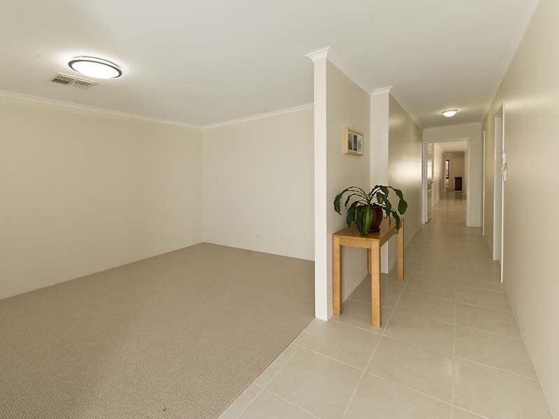 25 Turtledove Road, Harrisdale WA 6112