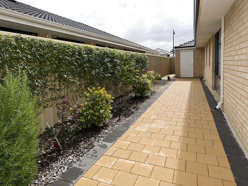 25 Turtledove Road, Harrisdale WA 6112