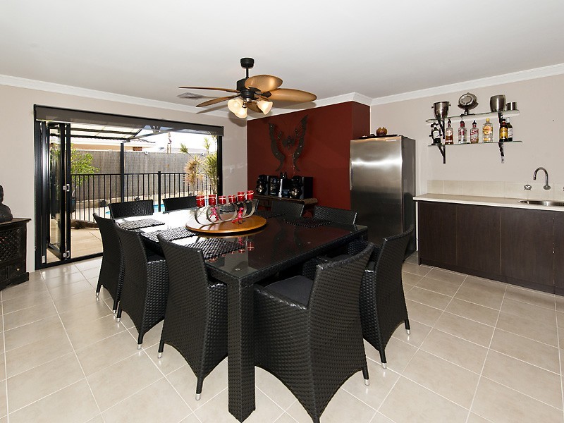 25 Gamenya Street, Canning Vale WA 6155