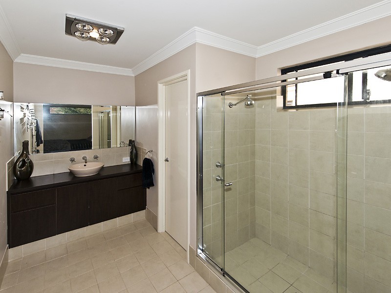 25 Gamenya Street, Canning Vale WA 6155