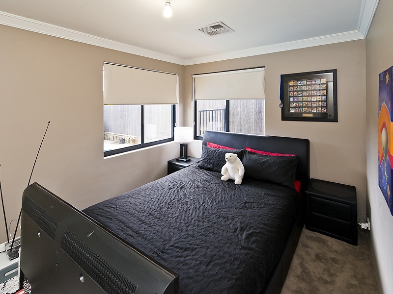 25 Gamenya Street, Canning Vale WA 6155