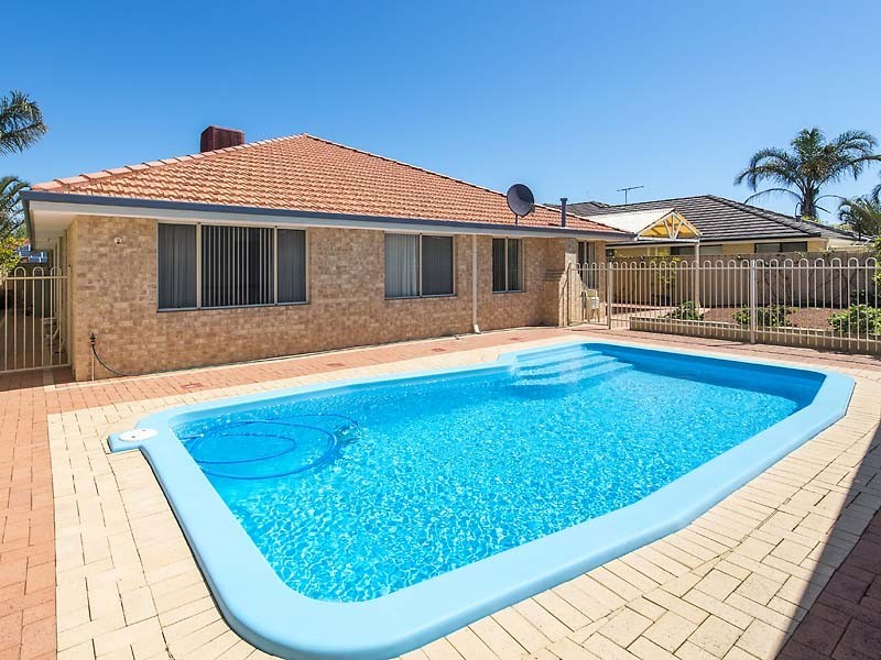 32 Jilakin Loop, Canning Vale WA 6155