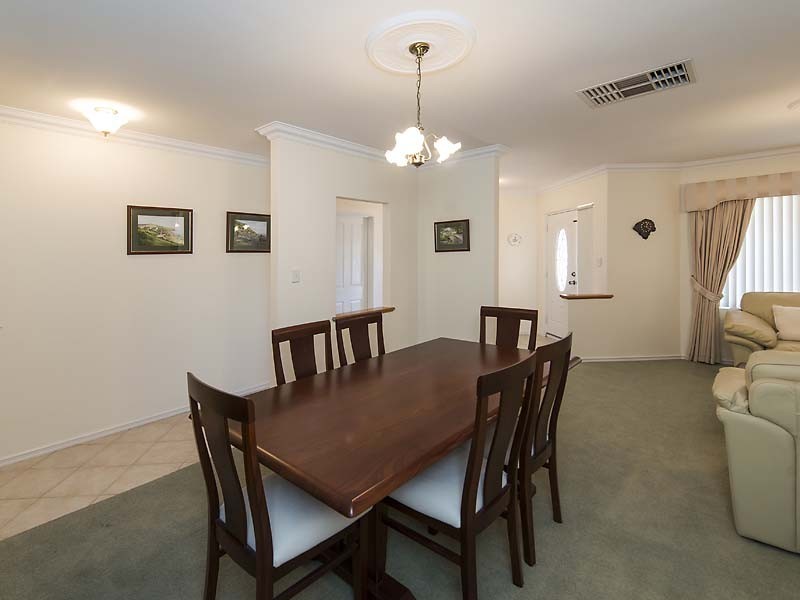 32 Jilakin Loop, Canning Vale WA 6155