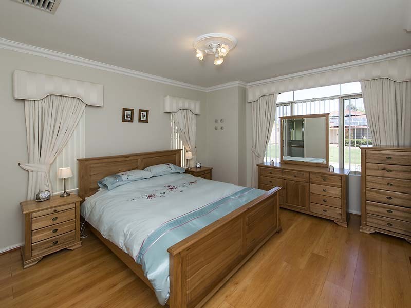 32 Jilakin Loop, Canning Vale WA 6155