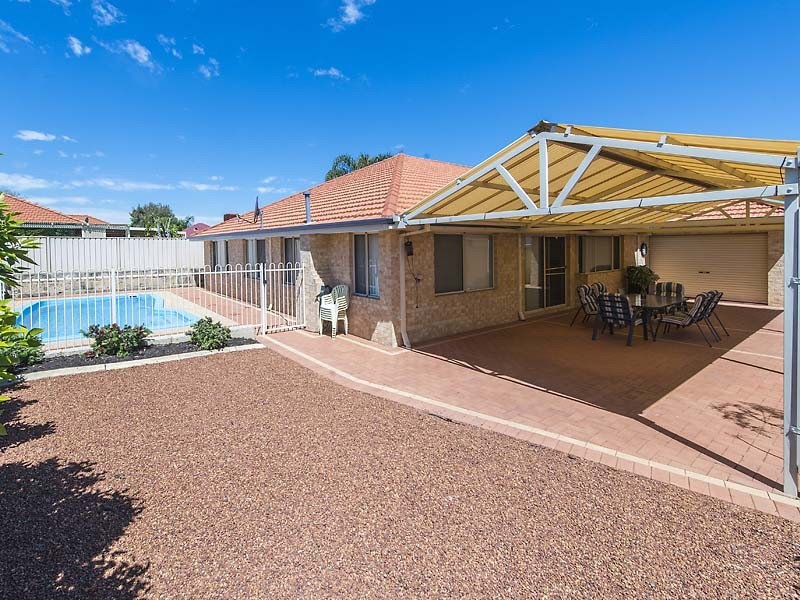 32 Jilakin Loop, Canning Vale WA 6155