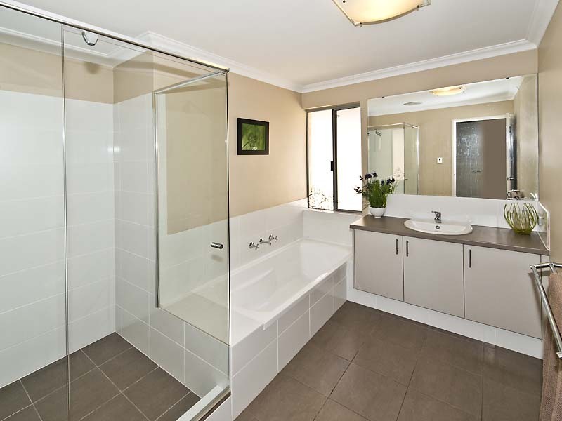 26 Munich Link, Piara Waters WA 6112