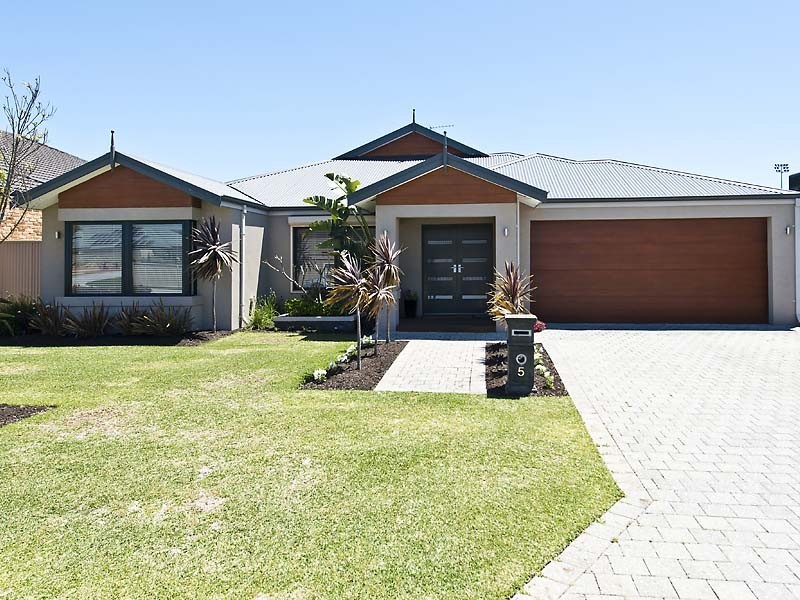 5 Caversham Bend, Southern River WA 6110