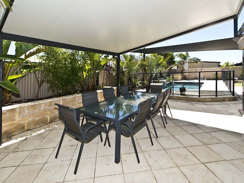 5 Caversham Bend, Southern River WA 6110