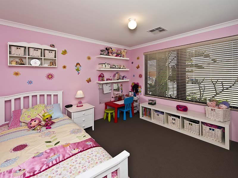 5 Caversham Bend, Southern River WA 6110