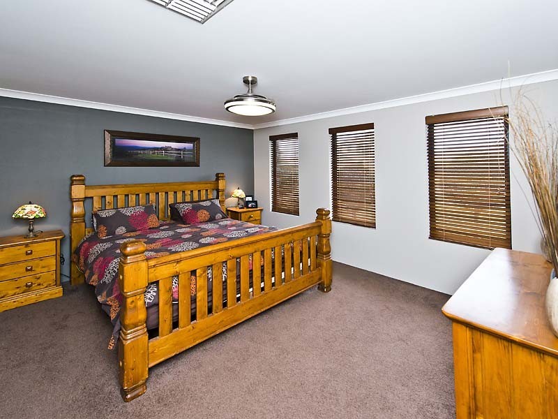 70 Daleford Way, Southern River WA 6110