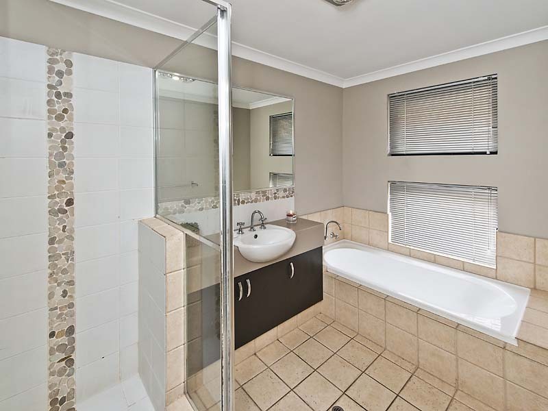 70 Daleford Way, Southern River WA 6110