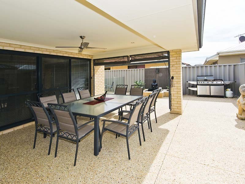 70 Daleford Way, Southern River WA 6110