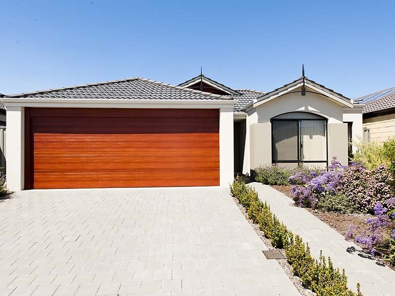 31 Magdalen Loop, Piara Waters WA 6112