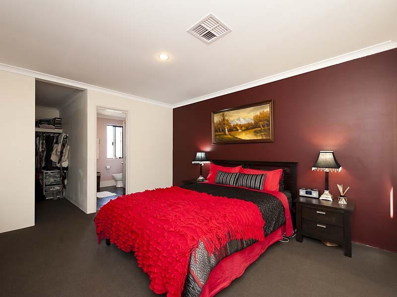 31 Magdalen Loop, Piara Waters WA 6112