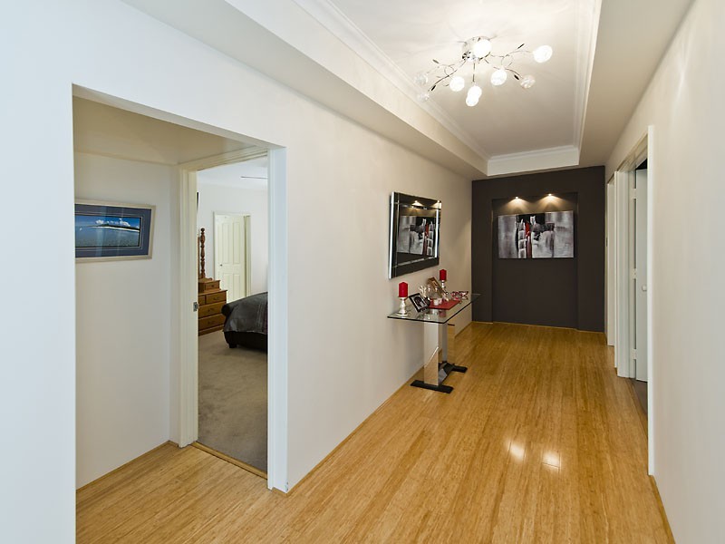 13 Hedgerow Gardens, Southern River WA 6110