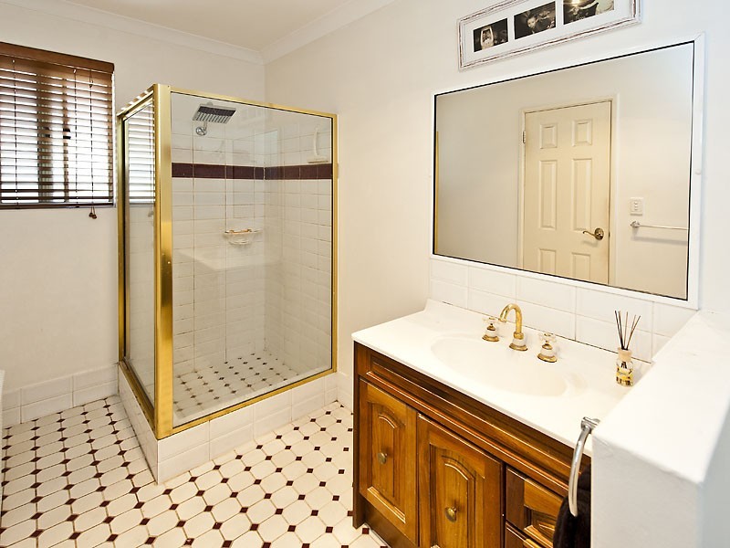 17 Chesham Mews, Canning Vale WA 6155