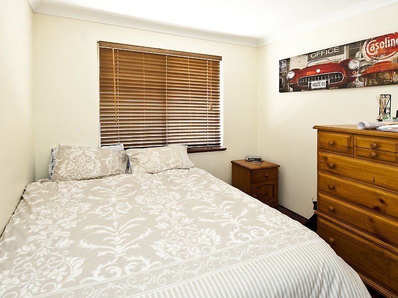 17 Chesham Mews, Canning Vale WA 6155