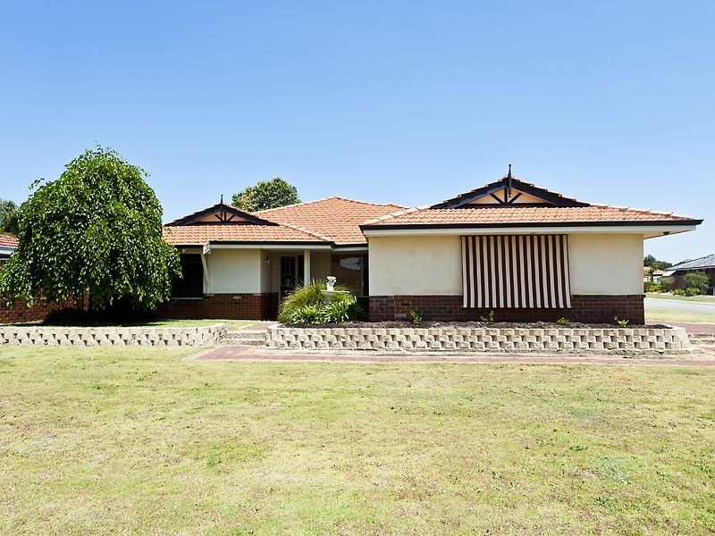 17 Chesham Mews, Canning Vale WA 6155