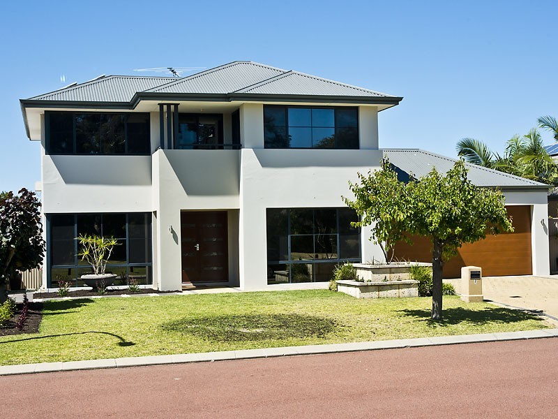 7 Greentree Drive, Southern River WA 6110