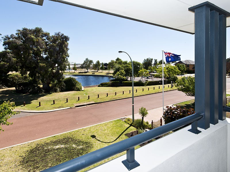 7 Greentree Drive, Southern River WA 6110