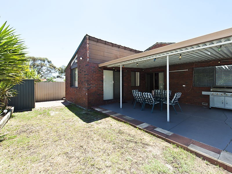 26 Ailsworth Court, Thornlie WA 6108