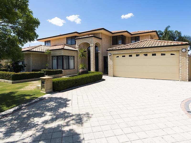 55 Central Park Avenue, Canning Vale WA 6155