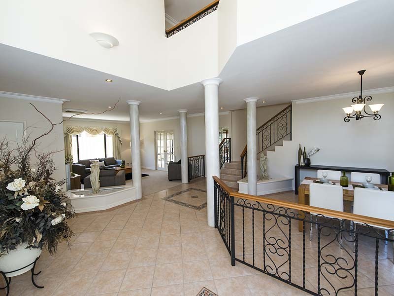 55 Central Park Avenue, Canning Vale WA 6155