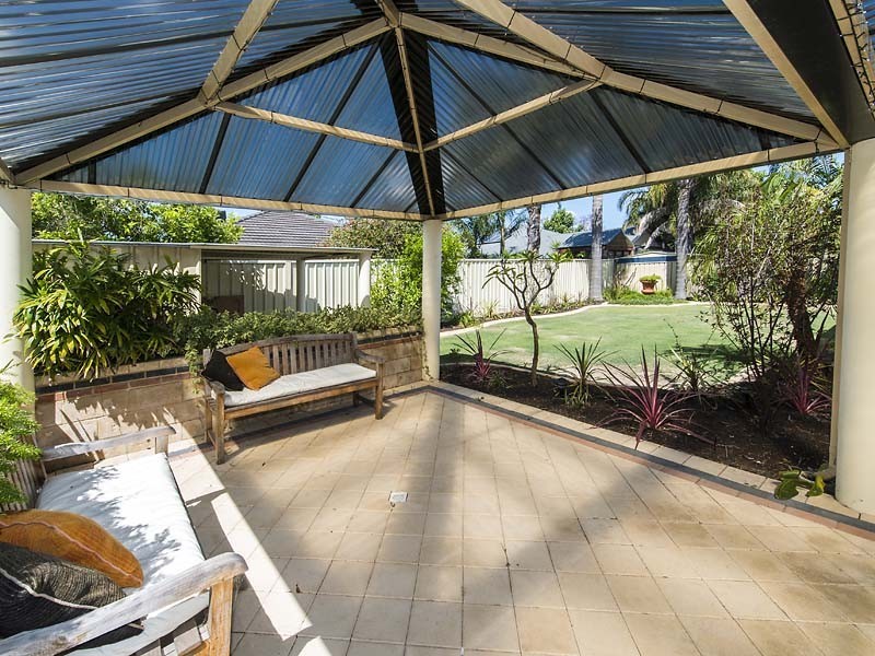 55 Central Park Avenue, Canning Vale WA 6155