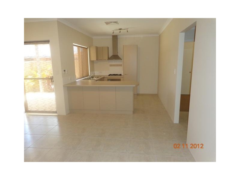 4/18 Flynn Street, Canning Vale WA 6155