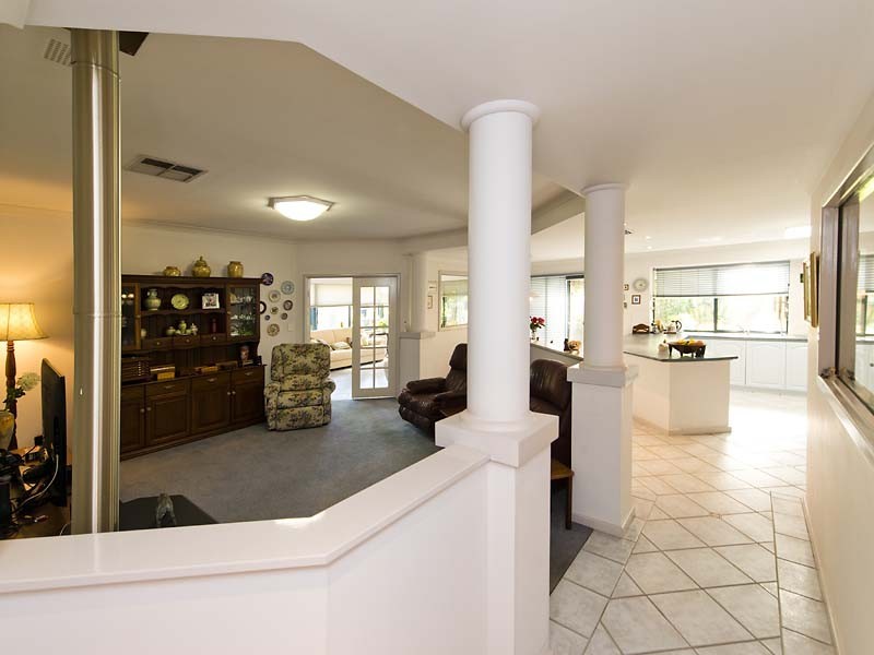 6 Sanctuary Avenue, Canning Vale WA 6155