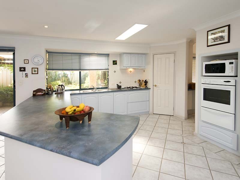 6 Sanctuary Avenue, Canning Vale WA 6155