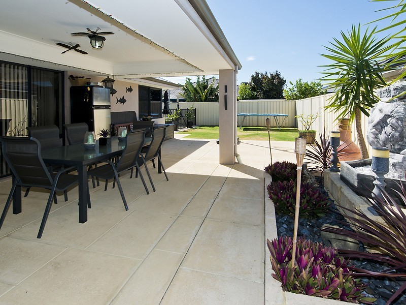 5 Batsford Way, Canning Vale WA 6155