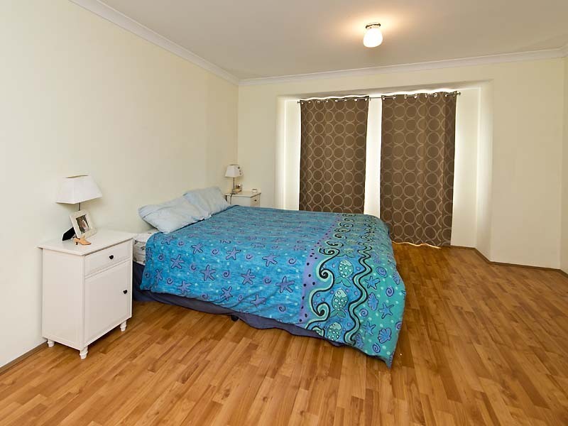 83 St John Road, Wattle Grove WA 6107