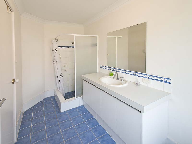 83 St John Road, Wattle Grove WA 6107