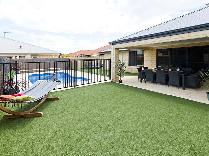 10 Dublin Lane, Canning Vale WA 6155