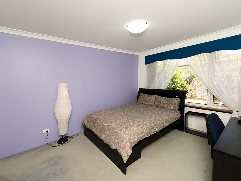 2 Lacombe Court, Canning Vale WA 6155